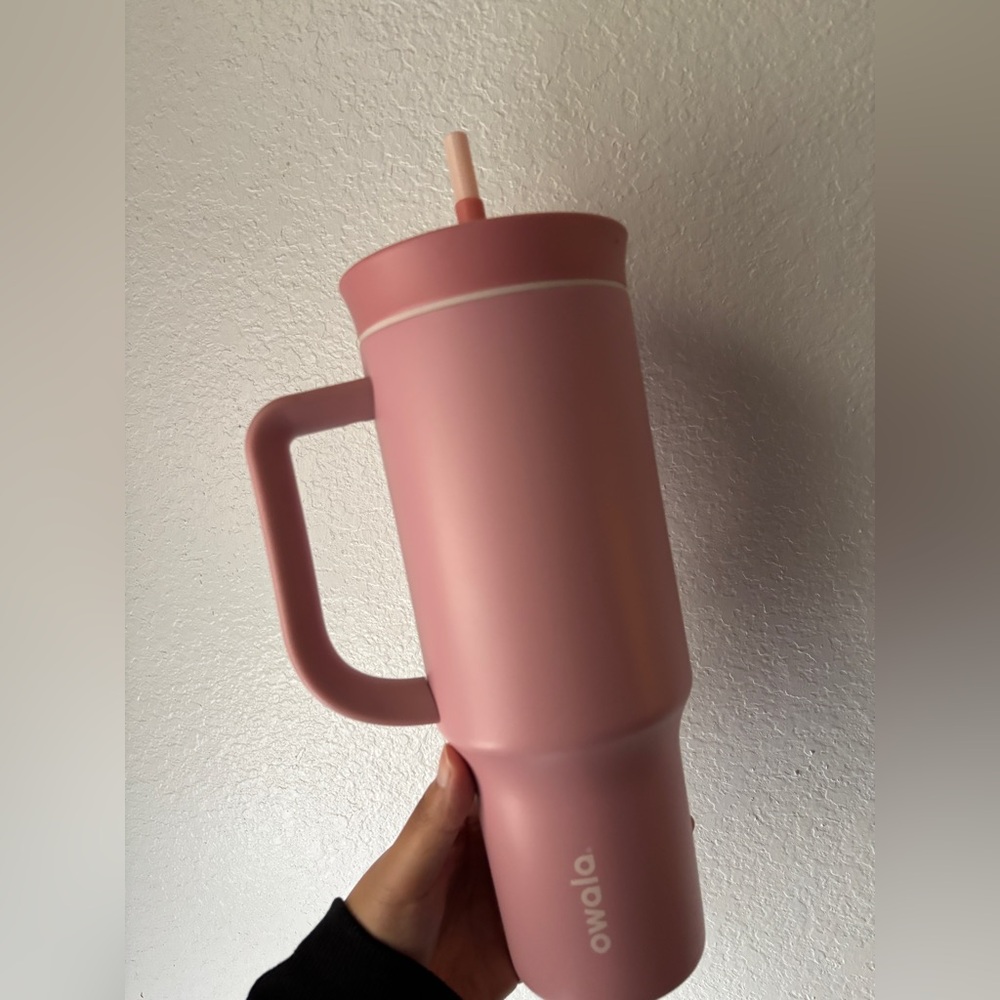 Owala Rosy Dreams 40 oz Tumbler